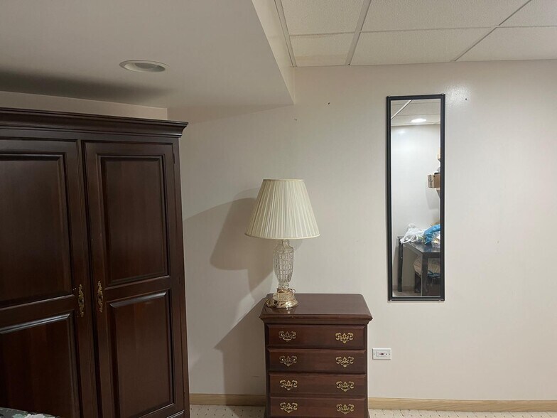 Building Photo - 2526 Looking Glass Ct