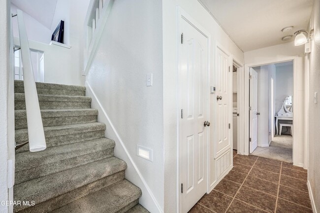 Building Photo - 10904 Duster Dr