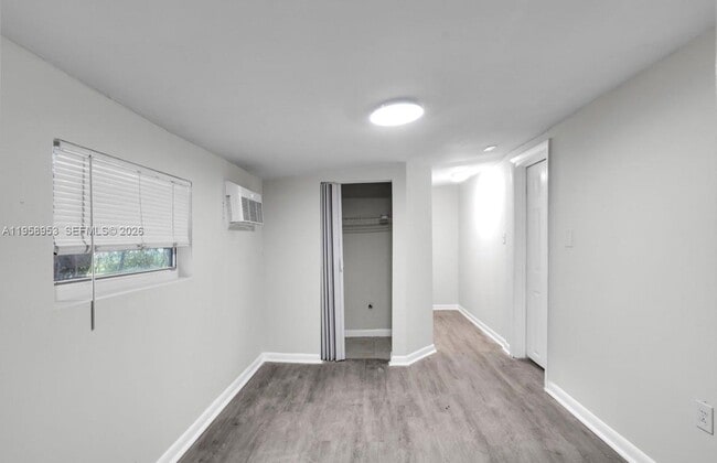 Building Photo - 914 NW 80th St