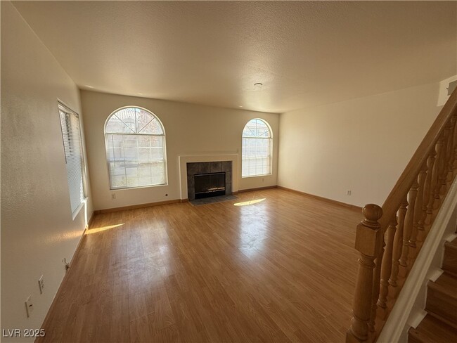 Primary Photo - 9639 Silver City Dr