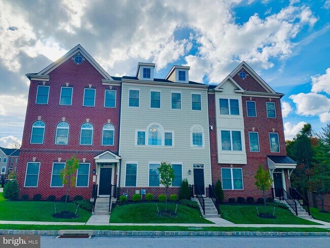 Building Photo - 102 Agnes Grace Ln