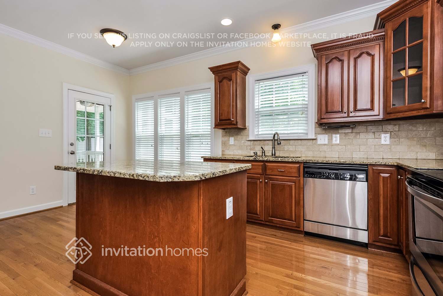 Building Photo - 84 Hastings Dr