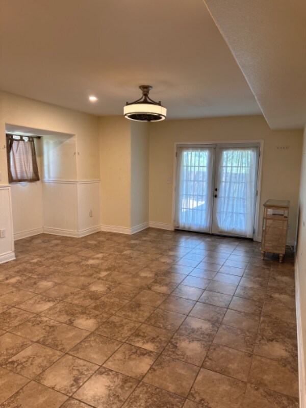 Primary Photo - 928 Eventide Dr