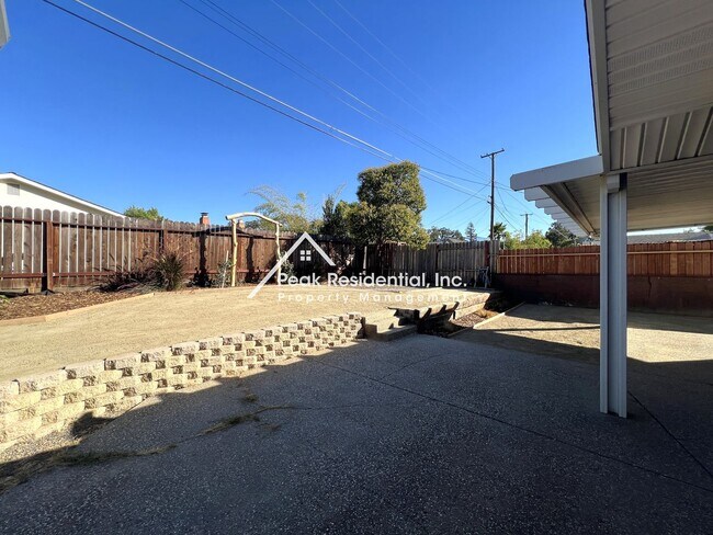 Building Photo - Wonderful 3bd/2ba Orangevale Home!