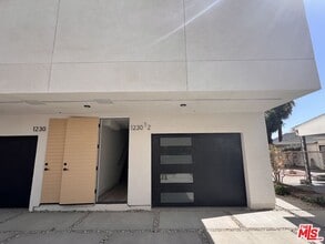 Building Photo - 1230 S Berendo St