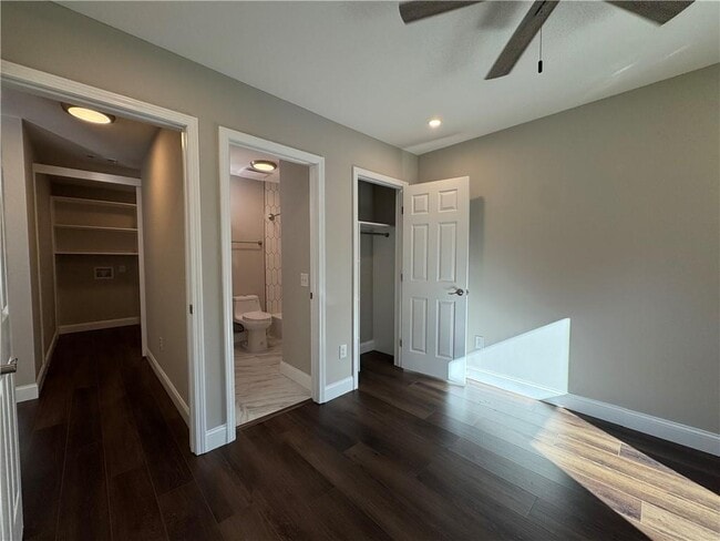 Building Photo - 2772 Spring Creek Pl SE