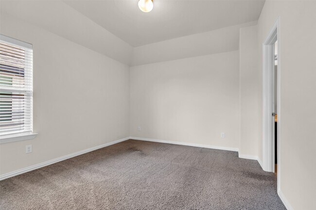 Building Photo - 13313 Suntail Ct