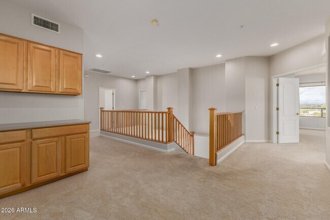 Building Photo - 10872 E Raintree Dr