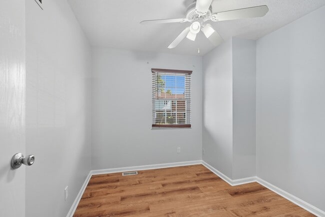 Building Photo - Three Bedroom Condo in West Chester!