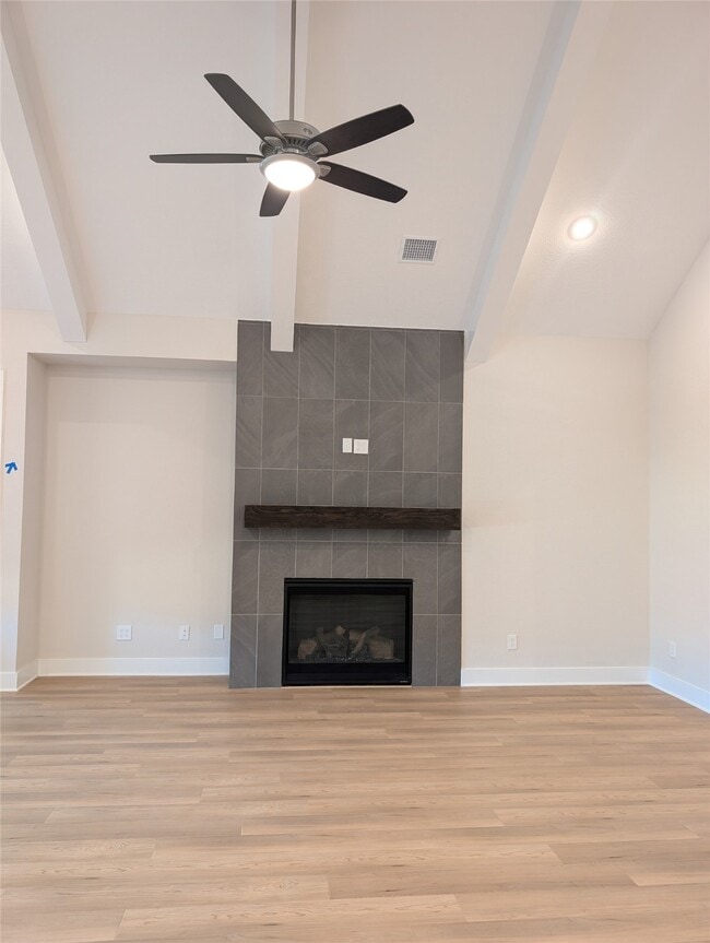 Building Photo - 13826 Arroyo Grande Dr