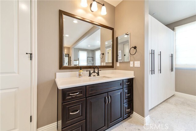 Building Photo - 56 Dunmore