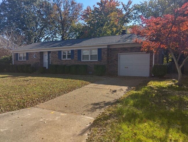 Primary Photo - Beautiful 3bd/1.5ba with workshop and larg...