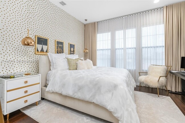 Building Photo - 10220 Sweet Bay Ct