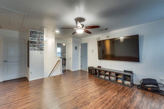 Building Photo - 101 Hollow Tree Dr