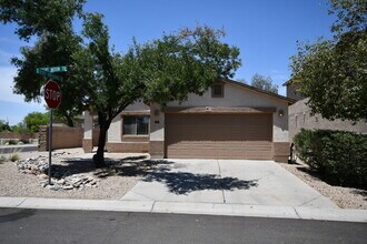 Building Photo - 3 Bed 2 Bath Single Level Home in Johnson Ranch! $1800 per month Plus fees