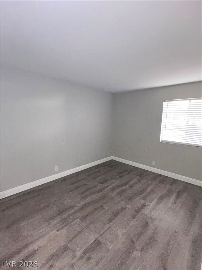 Building Photo - 4310 Sandy River Dr