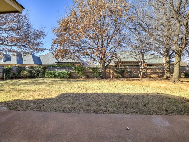 Building Photo - Updated home in Cobblestone Park- Deer Creek Schools + 4 bedrooms + 3.5 bathrooms