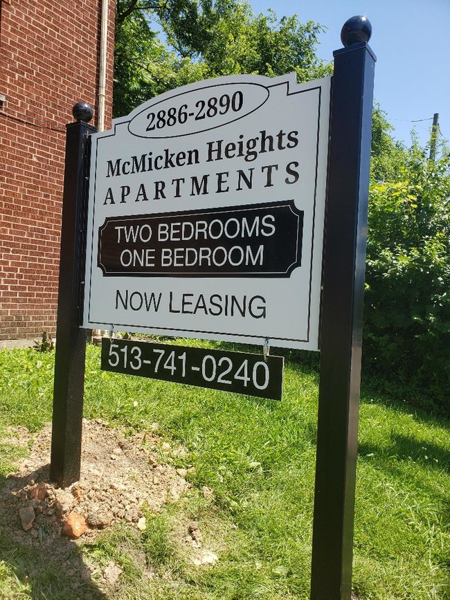 Building Photo - 2886 W McMicken Ave