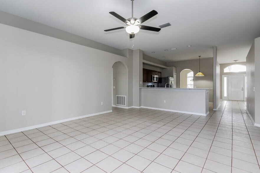Building Photo - 3727 Cold Creek Dr