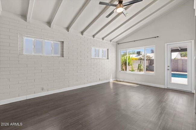 Building Photo - 4517 N 10th Ave