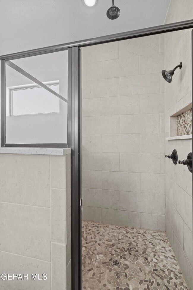 Building Photo - 7376 Cimarron Gap Dr