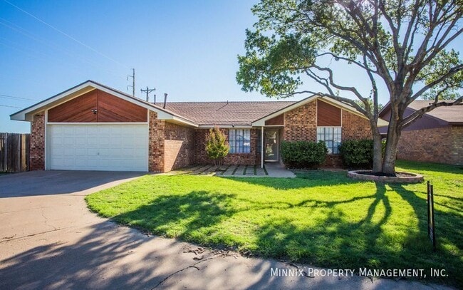 Building Photo - 3401 Essex Ave