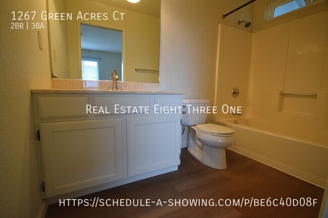 Building Photo - 1267 Green Acres Ct