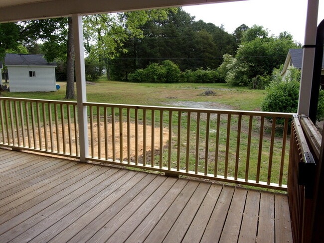 Building Photo - 2152 Bryan Ct
