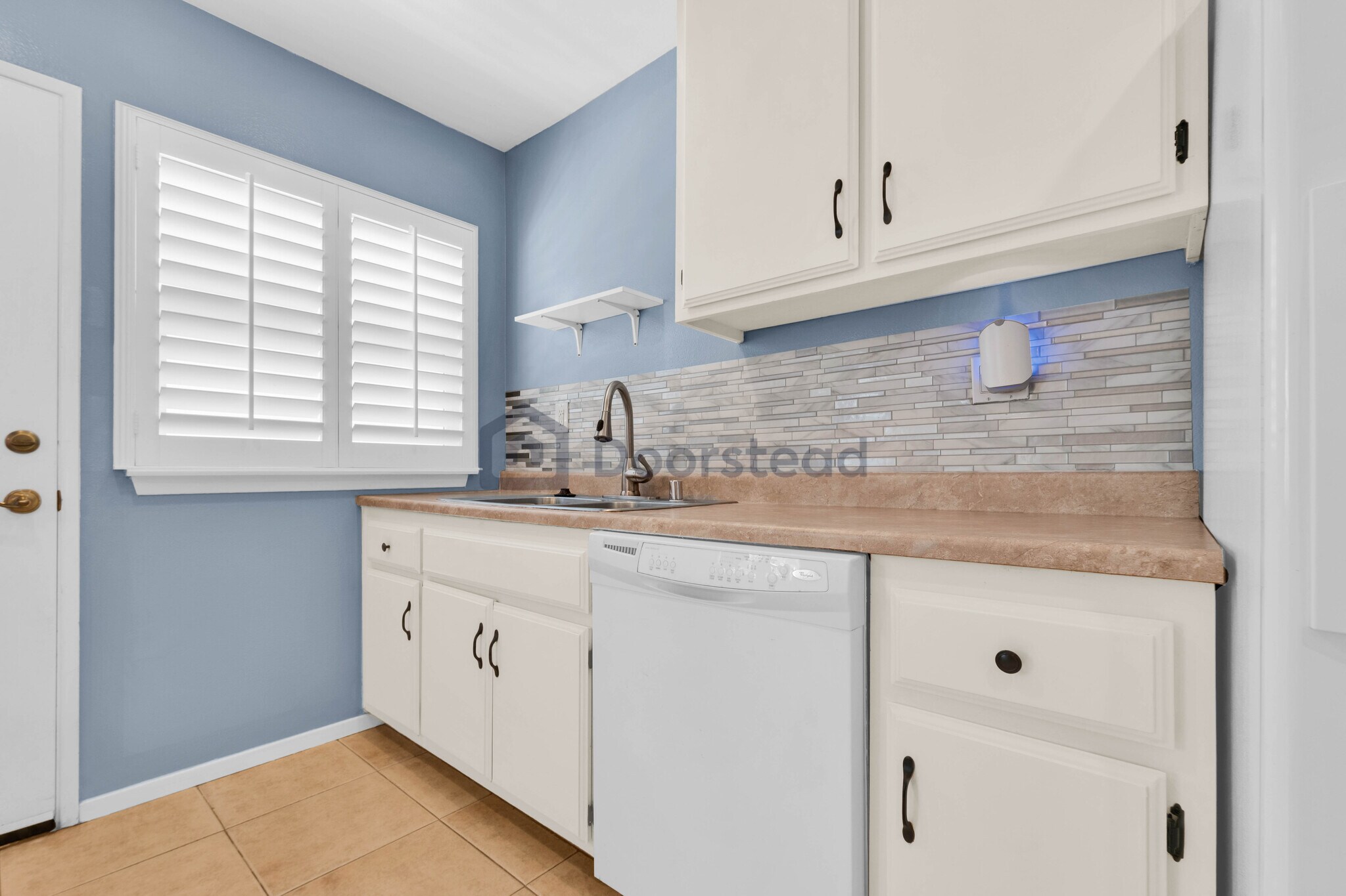 Building Photo - 5835 Bowcroft St