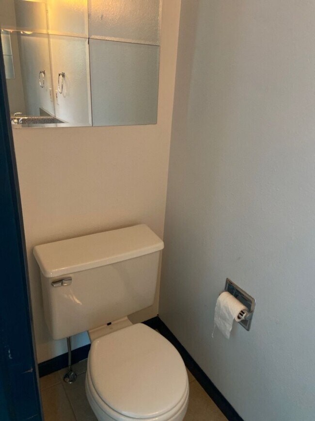 Building Photo - 2930 Rams Ln