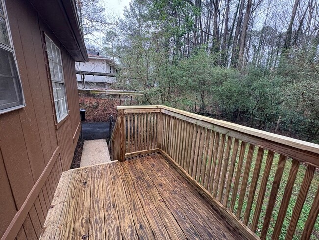 Building Photo - For rent