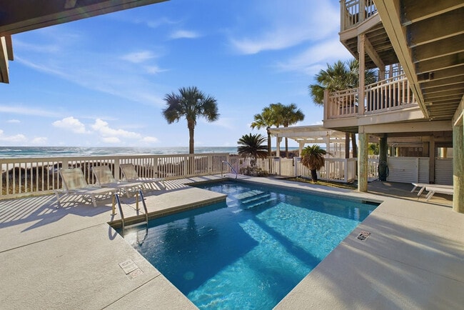 Building Photo - 8515 Surf Dr