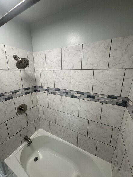 Building Photo - 1452 N 29th St