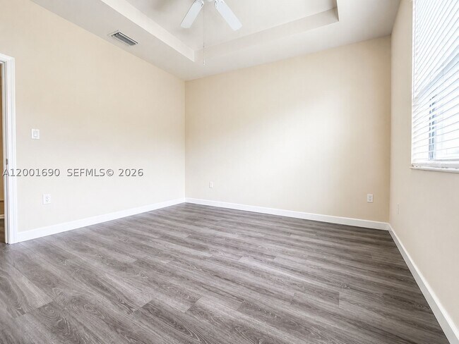 Building Photo - 8913 W 35th Way
