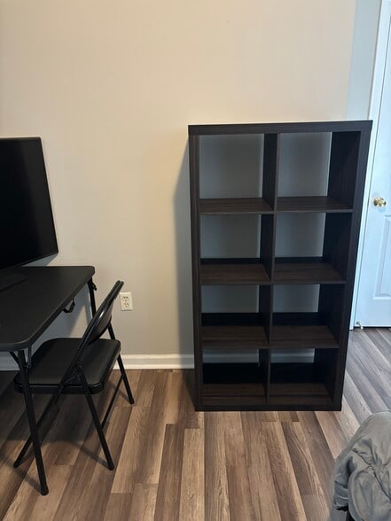 Building Photo - 7431 Emi Ln