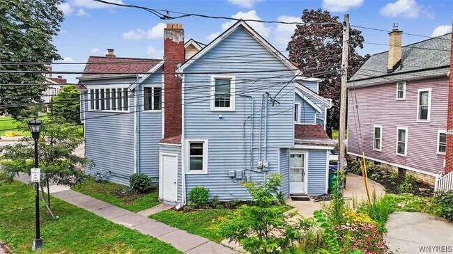 Building Photo - 485 Porter Ave