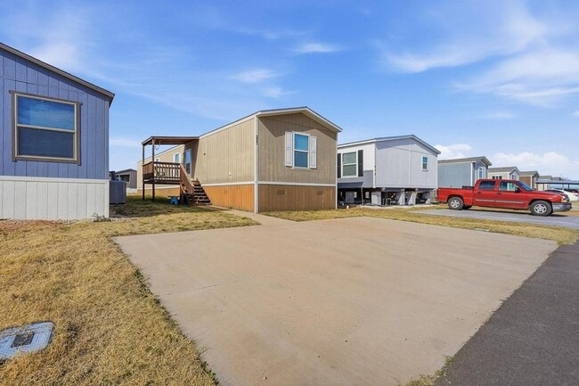 Building Photo - 438 Benjamin Ln