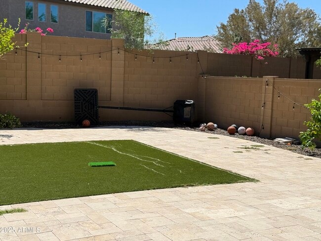 Building Photo - 1843 W Fetlock Trail