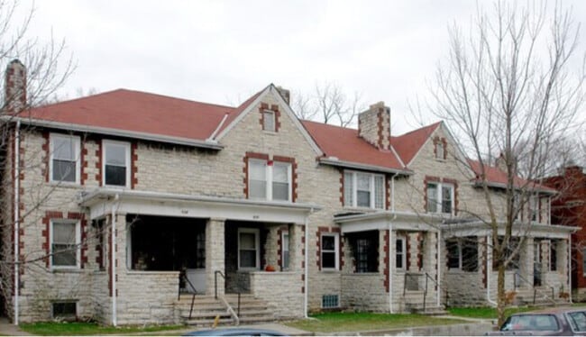 Building Photo - 528 Lilley Ave