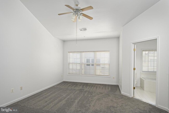 Building Photo - 10229 Brighton Ridge Way