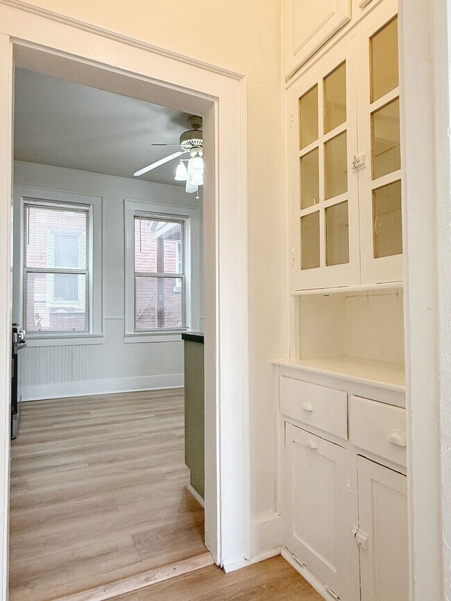 Building Photo - 313-313 NW Martin Luther King Jr Blvd