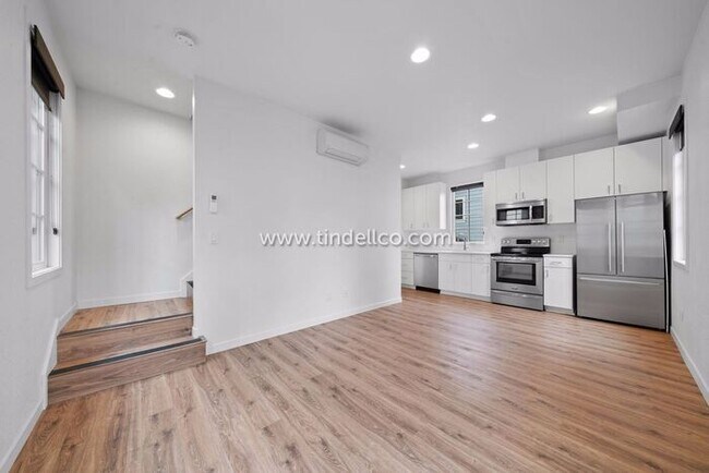 Primary Photo - Modern Three-Story Townhouse in Hosford-Ab...