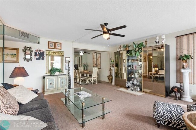 Building Photo - 4010 Galt Ocean Dr