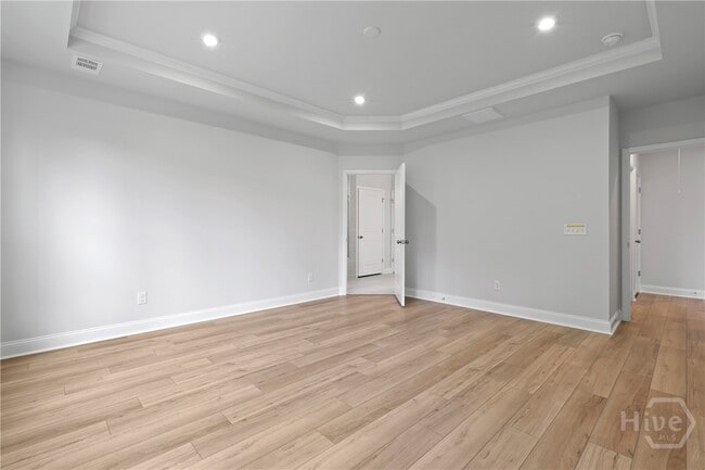 Building Photo - 147 Higginson Dr