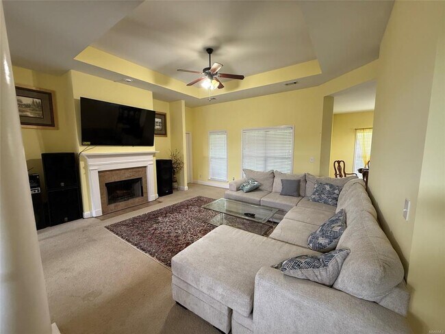 Building Photo - 9832 Helmsley Cir