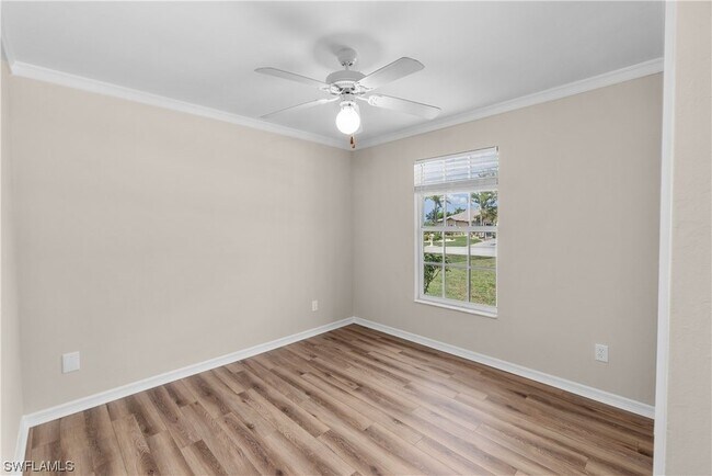 Building Photo - 2721 SW 12th Ave