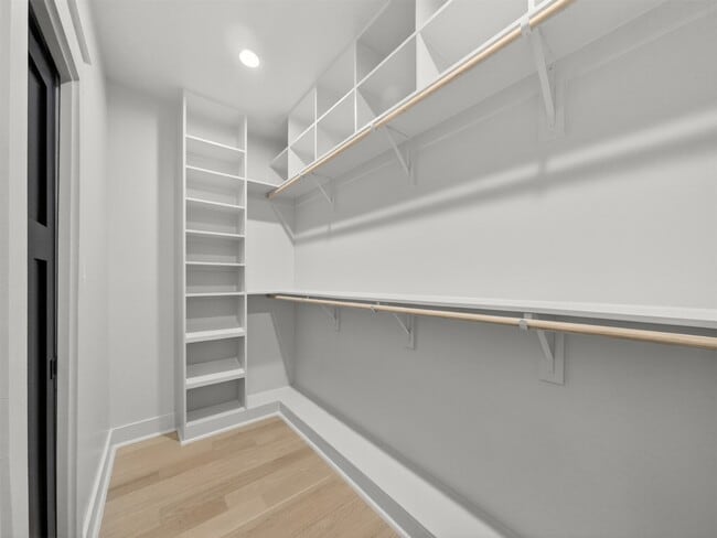 Building Photo - 5619 Chapman St