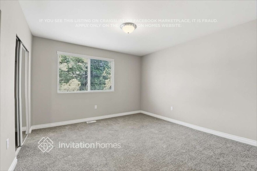 Building Photo - 12227 47th Ave S