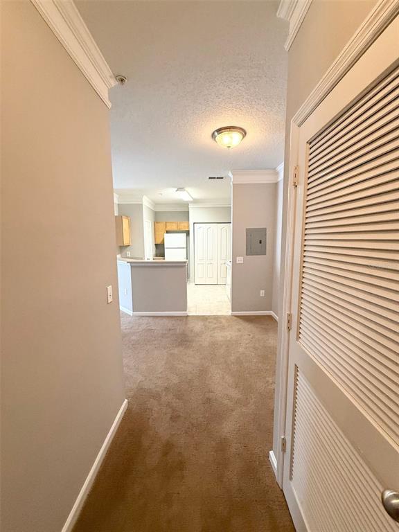 Building Photo - 8848 Villa View Cir