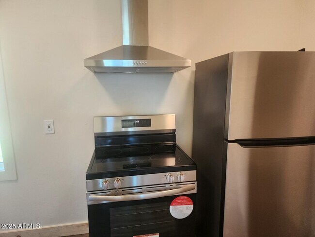 Building Photo - 4004 E McKellips Rd